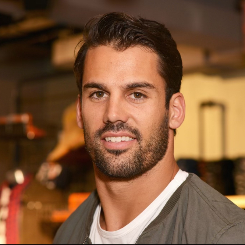 Eric Decker headshot